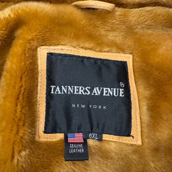Vintage Tanners Avenue Leather Coat with Fur Lining - Picture 3 of 8